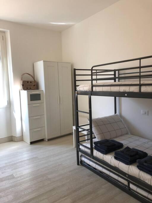 Trilocale Cc 009057-Lt-0333 Appartement Spotorno Buitenkant foto